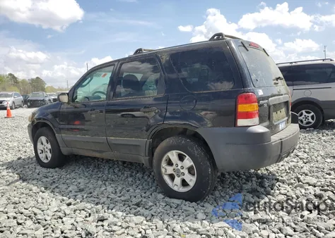 2006 Ford Escape Xlt z USA, uszkodzony, nr VIN 1FMCU93106KA12121